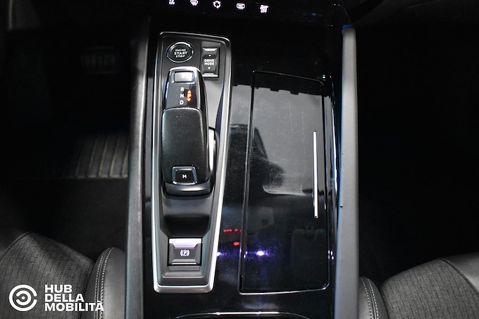 PEUGEOT 508 BlueHDi 130 Stop&Start EAT8 SW Allure Pack